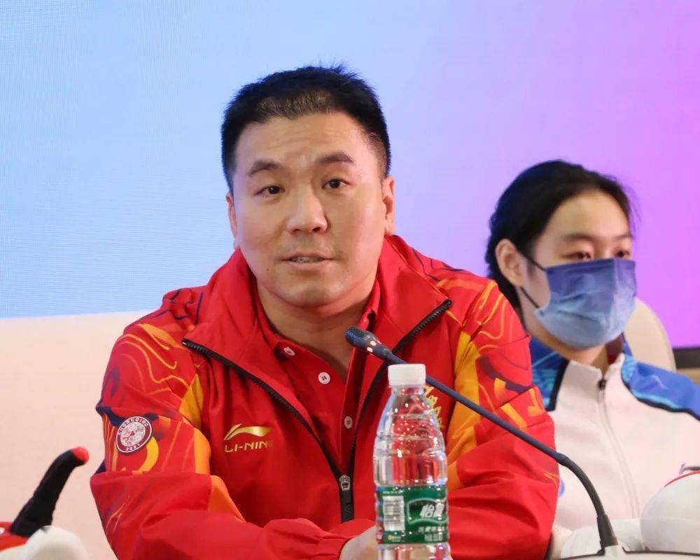 关注十四运 | 全运会卫冕成功,施廷懋感谢教练刘犇:金牌让教师节更有