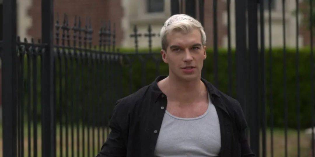 这让许多一直想跟《美恐》导演ryan murphy(瑞安·墨菲)合作的演员有