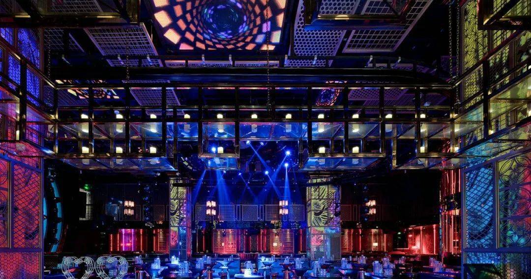 展示ktv"好色的绅士" kingkiss 量贩式ktv上海vshow酒吧茶烟酒itafe