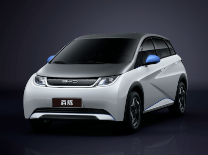 灵感|时尚圈的新物种,一只“海豚”的潮流单品“上位”史