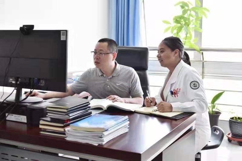 李荣荣|新桥医院药剂科发表SCI论文10.479分