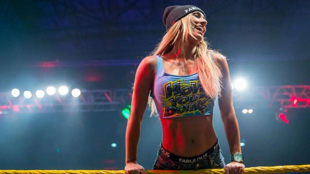 wwe女神卡梅拉98张最美照片