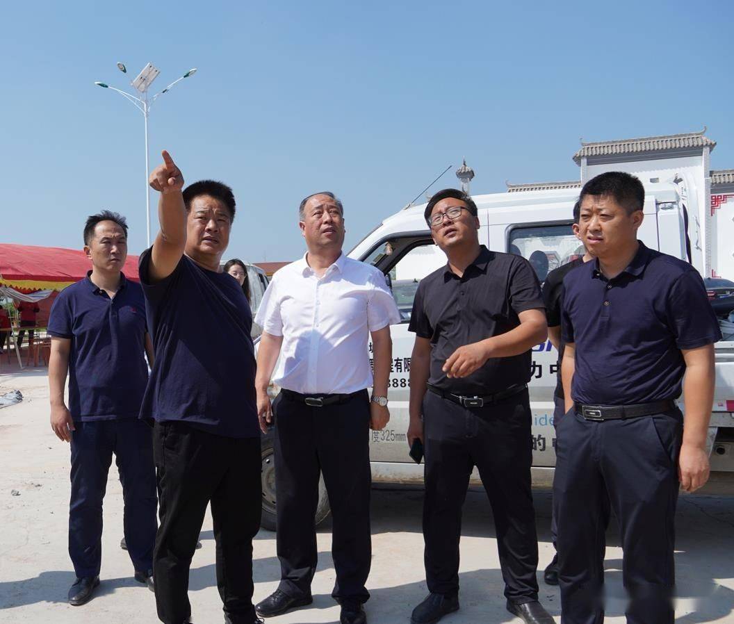 靳国全深入庙上乡调研指导"庆祝2021·中国农民丰收节暨临猗第三届鲜