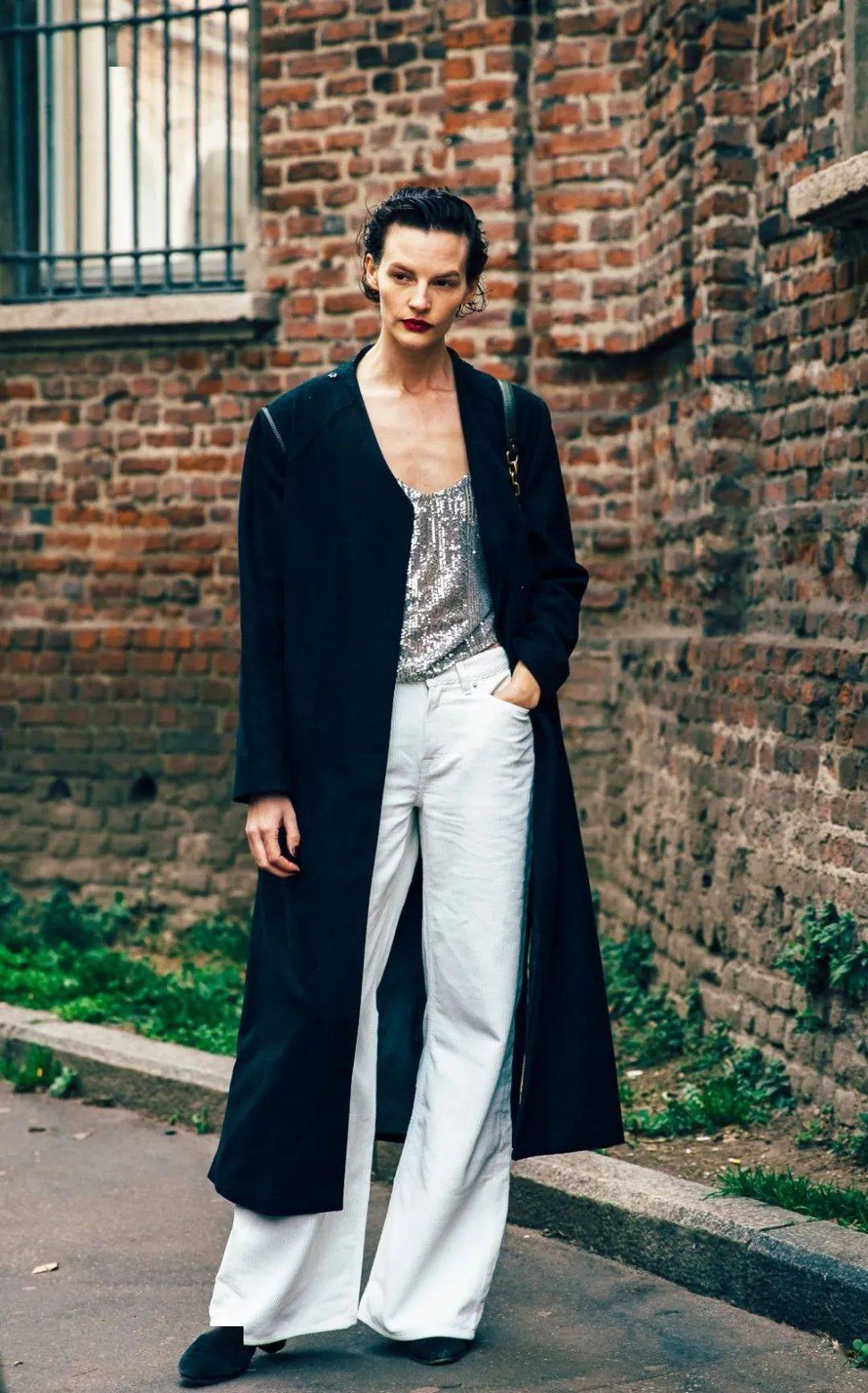 简风|穿得光彩照人,才是最新的时髦