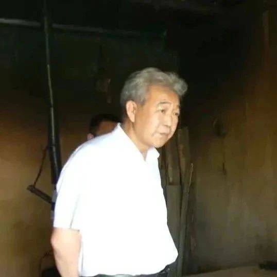一个扶贫人的三十年——记全省“优秀共产党员”刘子龙_工作