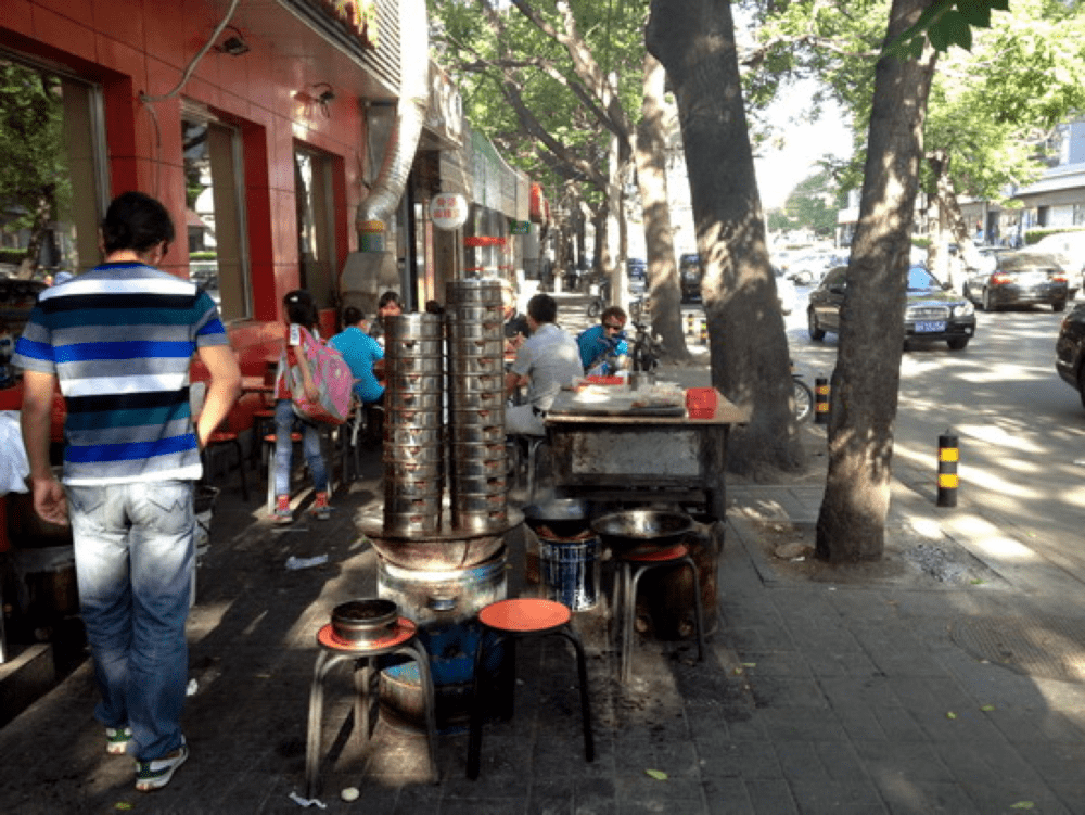 下岗工人|早餐摊消失后，我再也没喝过用碗盛的豆浆