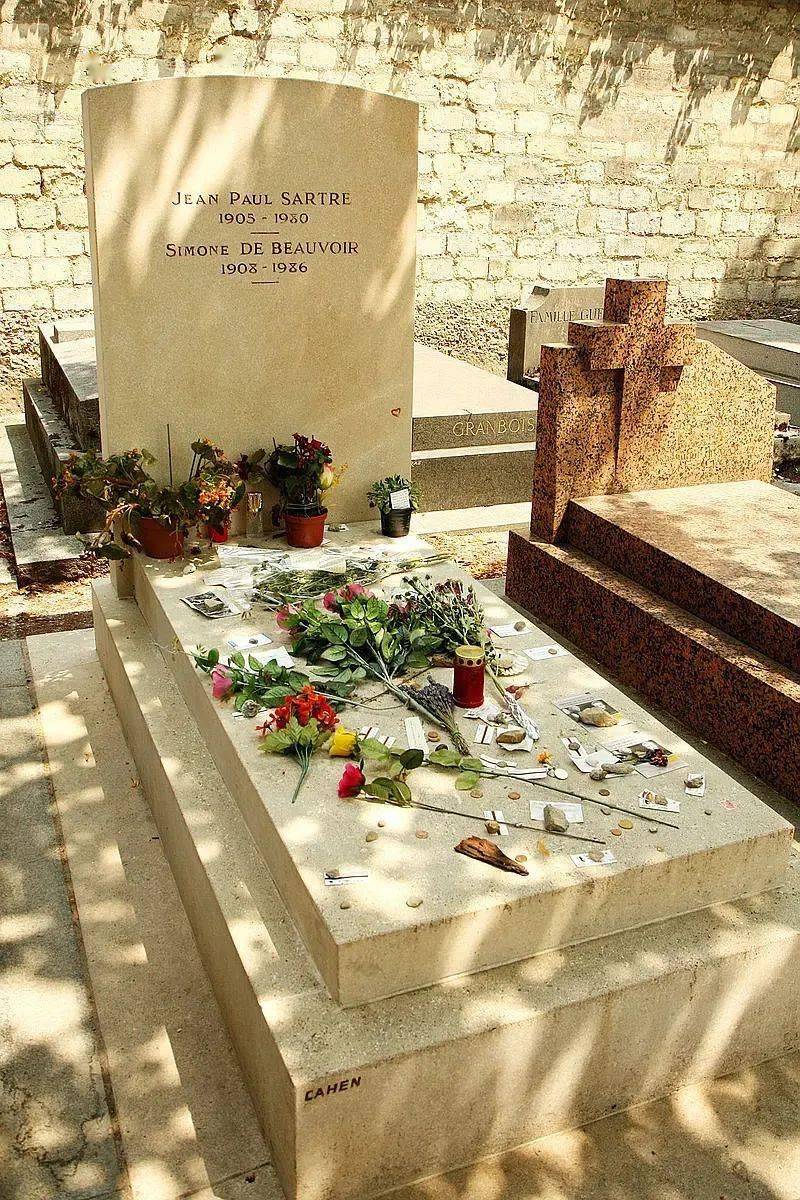 萨特和波伏娃墓来源:未读作者:33采编:艾若排版:南山审核:永方美工
