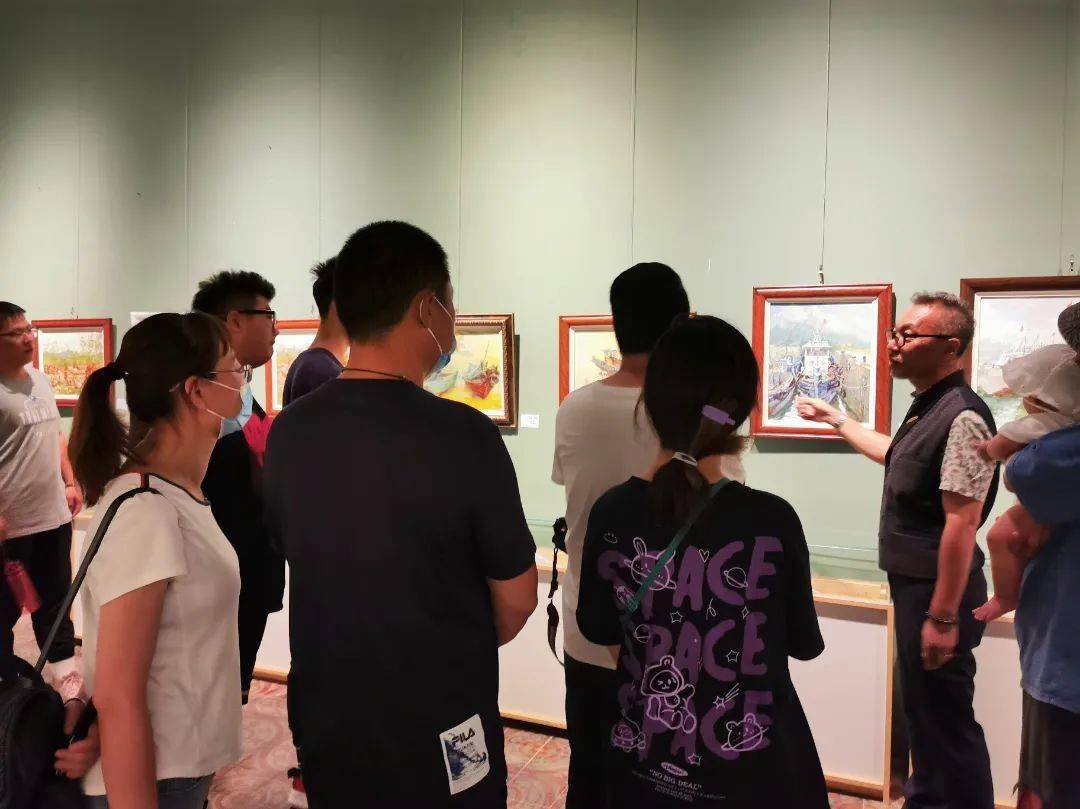 六中快讯传承青岛六中教师卢军个人画展暨2021届毕业学生习作展在青岛