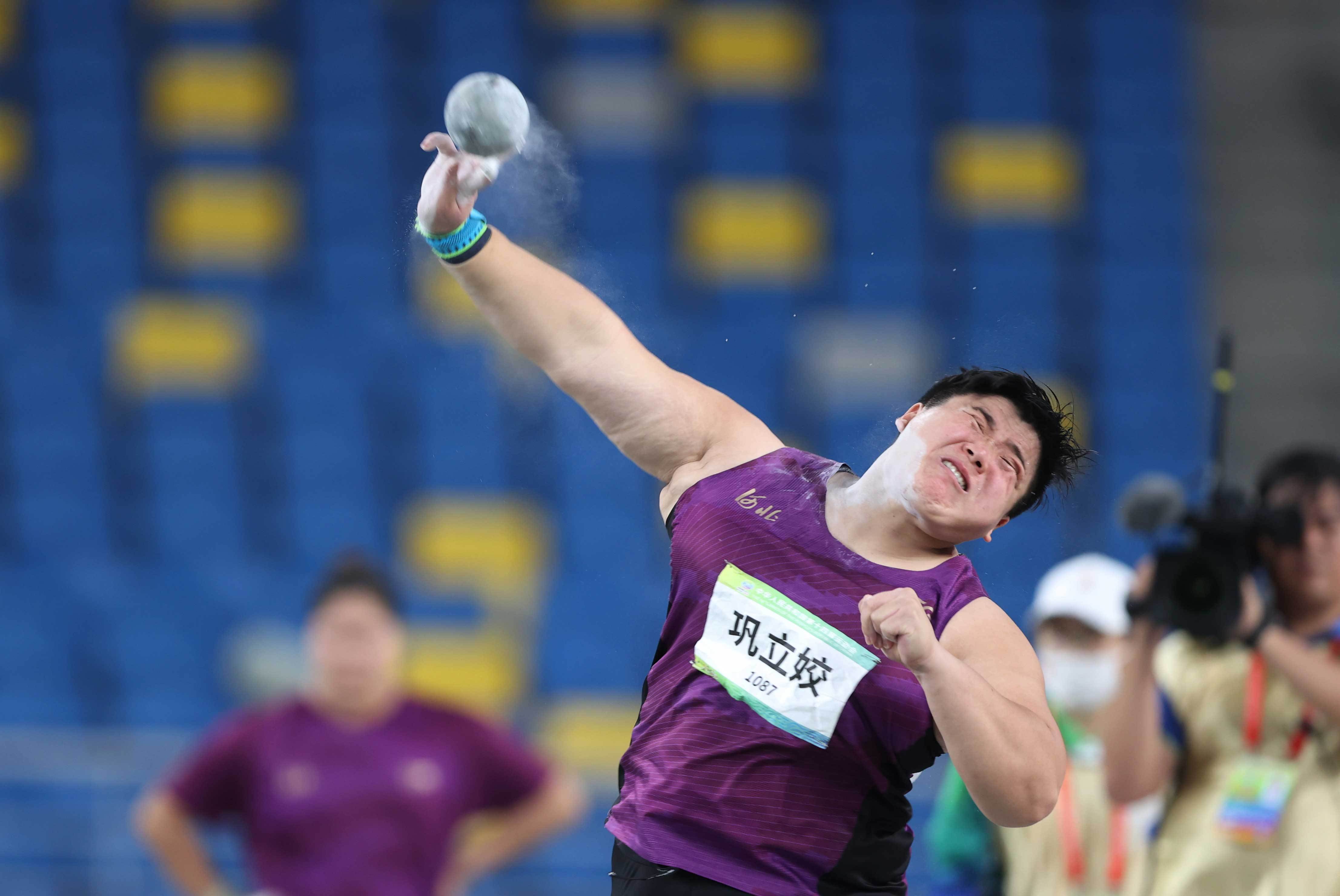 全运会女子铅球决赛,巩立姣19米88夺冠!