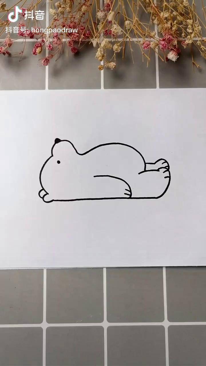 躺着的玩具熊简笔画图片