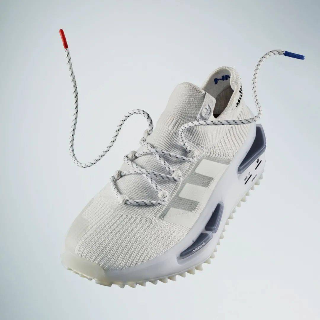 黑色新一代 adidas NMD 有点帅啊！CONFIRMED 开始登记了！