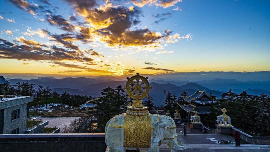 有了它,峨眉山的秋天才不会浪费_养生