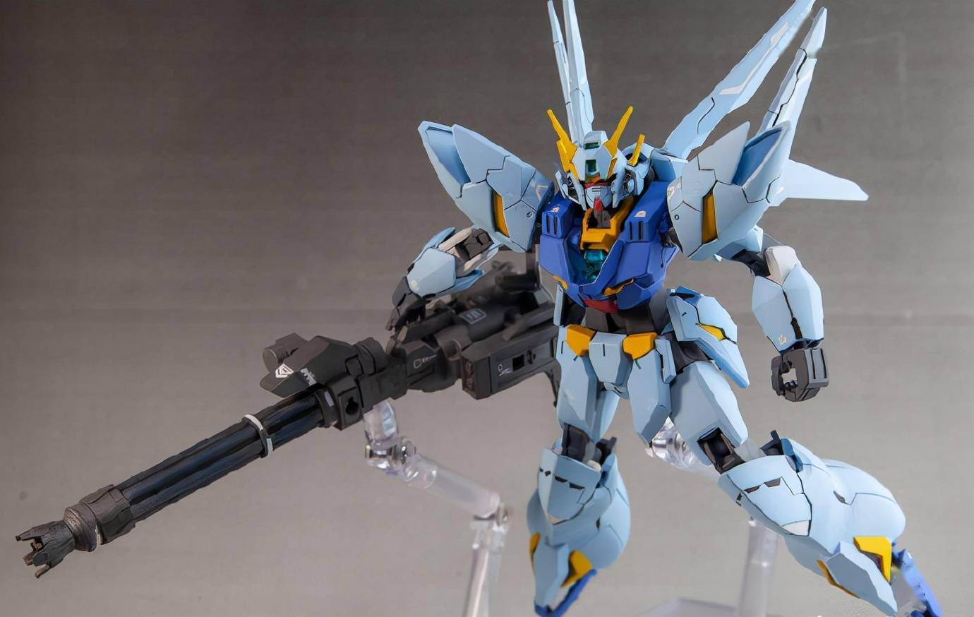 核心高达改造凶鸟晓击霸模型