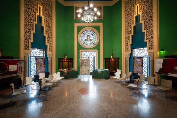 影响意大利郊外的百年城堡拥有斑马纹墙壁 曾是教皇之子的住所