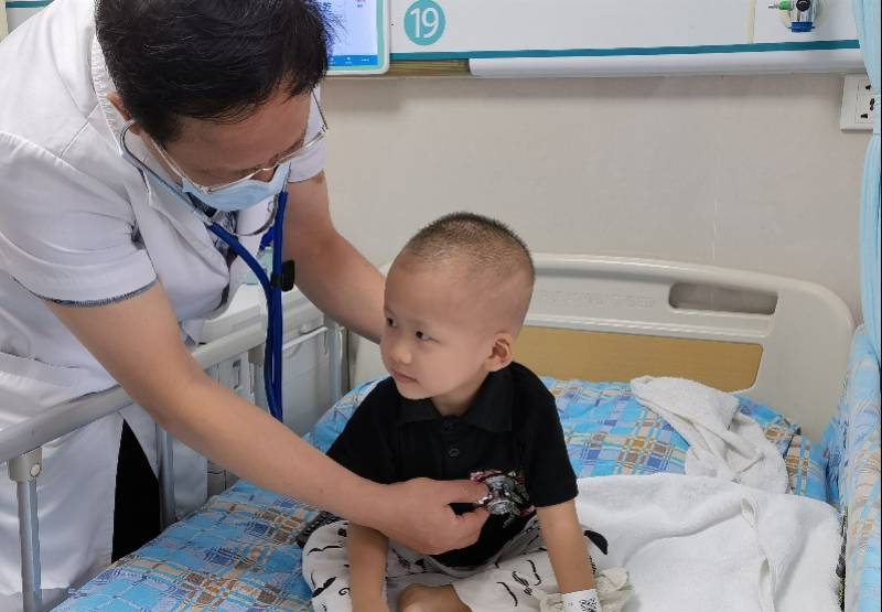 治疗|“玻璃人”也能做心脏手术？广州医生为这个2岁孩子做到了