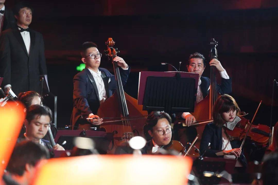 交响曲现代 5105dad6d95f4c33a041c1e57c4b92ab.jpeg