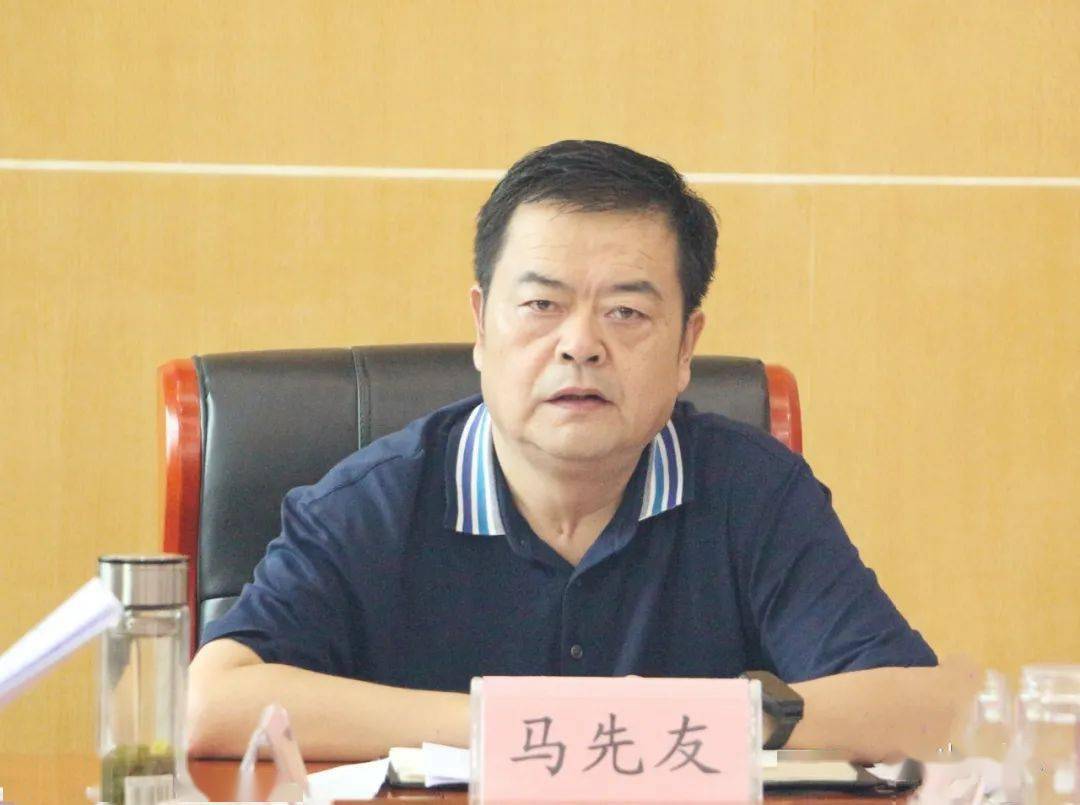 山阳县十八届人大常委会召开第六十六次主任会议