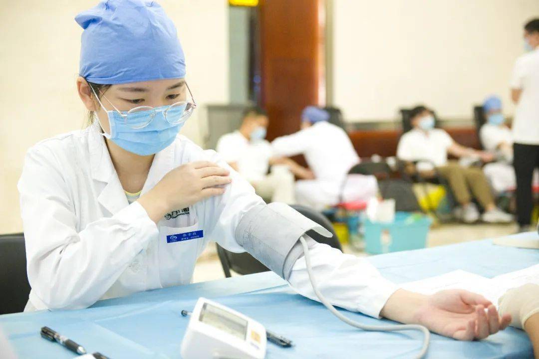 组织|我为群众办实事 ｜ 广医青年，汩汩热血献爱心