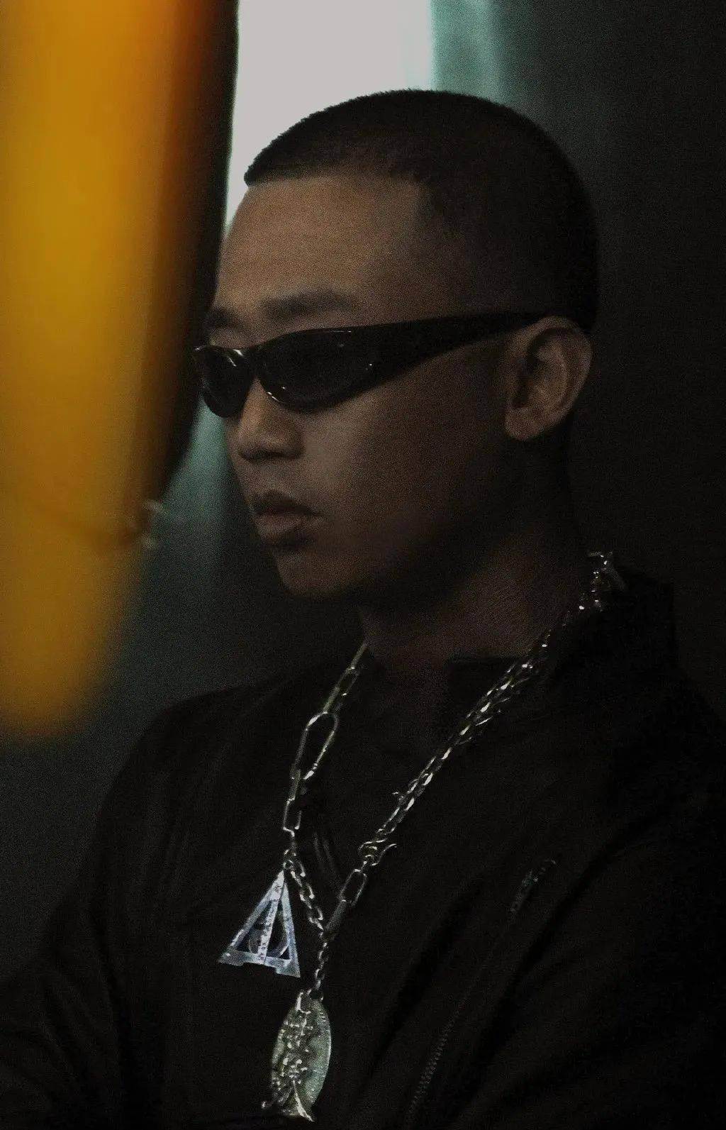 gai发布山岚贝贝和方丈合作只手遮天嘲讽gai