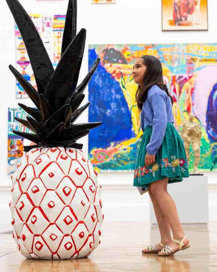 罗斯·怀利|观展|一年一度英国“夏季特展”：用温和的炸药炸掉不平等