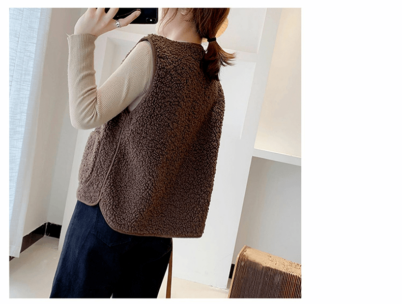 口袋 35元！抢购班菱羊羔绒马甲外搭背心外套