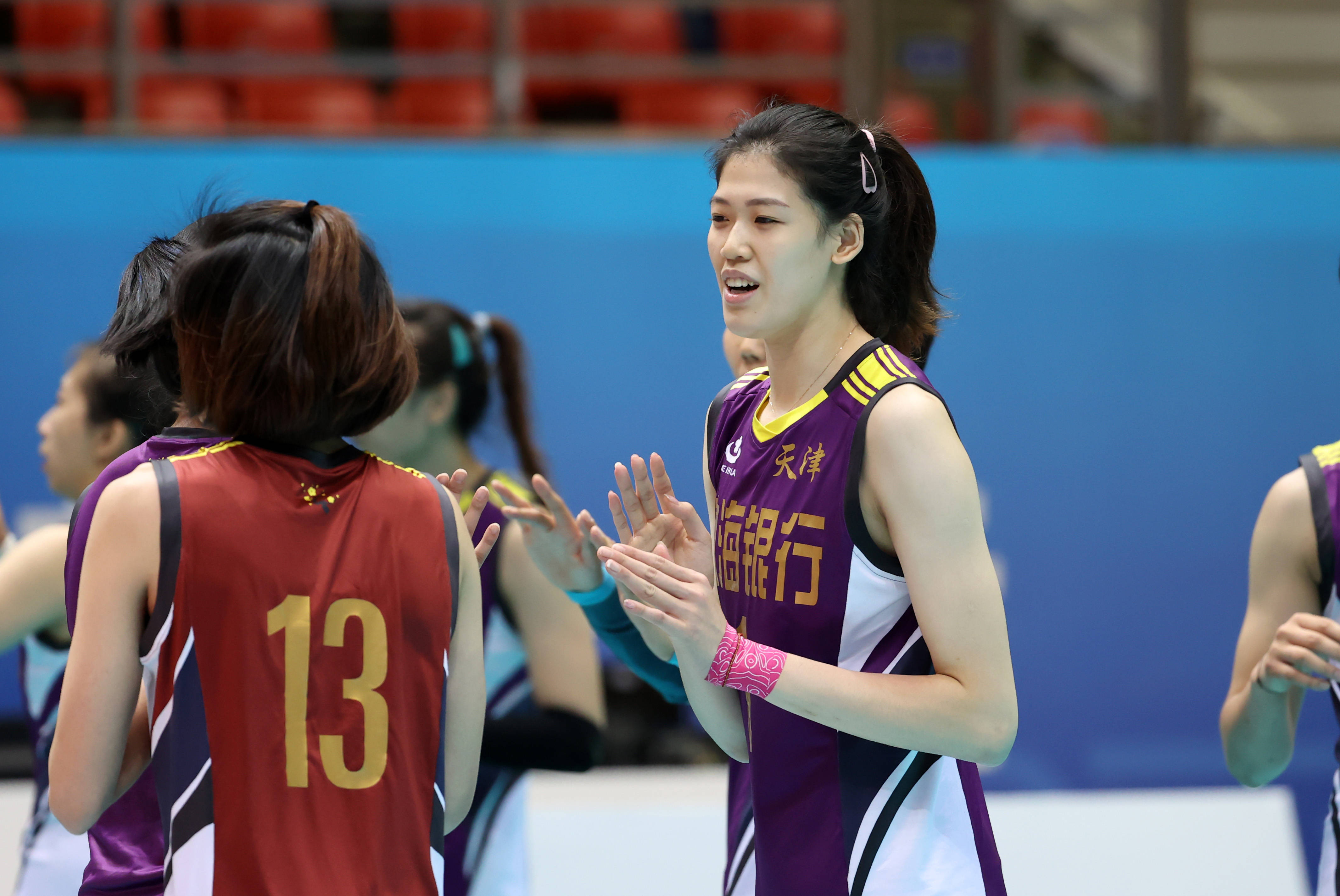 中国女排|姑娘们能歇歇了！天津女排3-1江苏队，四夺全运女排金牌