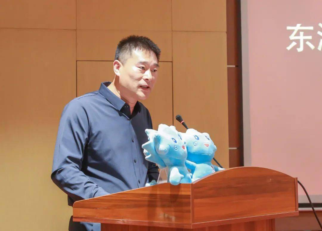 东海县恒达珠宝有限公司董事长陈旭辉发言