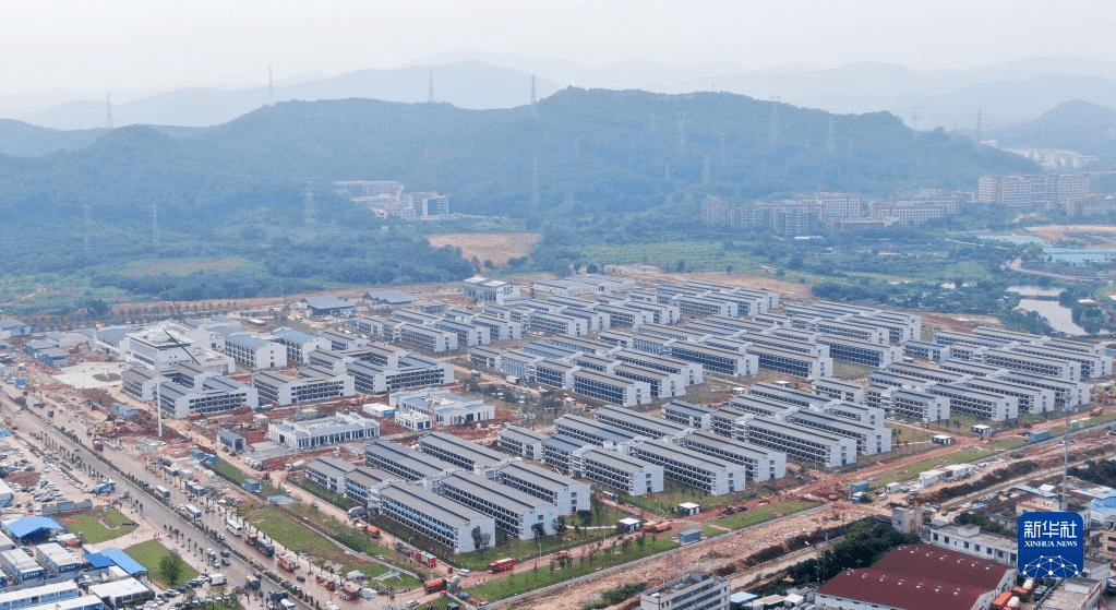 隔离|CNN关注广州国际健康驿站：中国建拥有超5000个房间的隔离中心，可能是首个