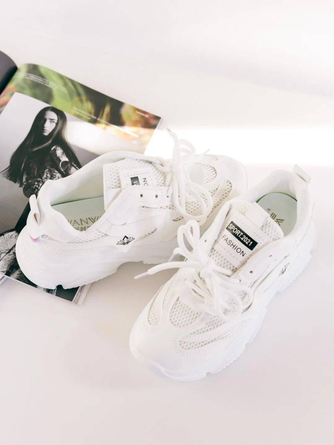 设计 丢脸丢到国外！这么爱抄袭还被夸“国货之光”？它配吗...