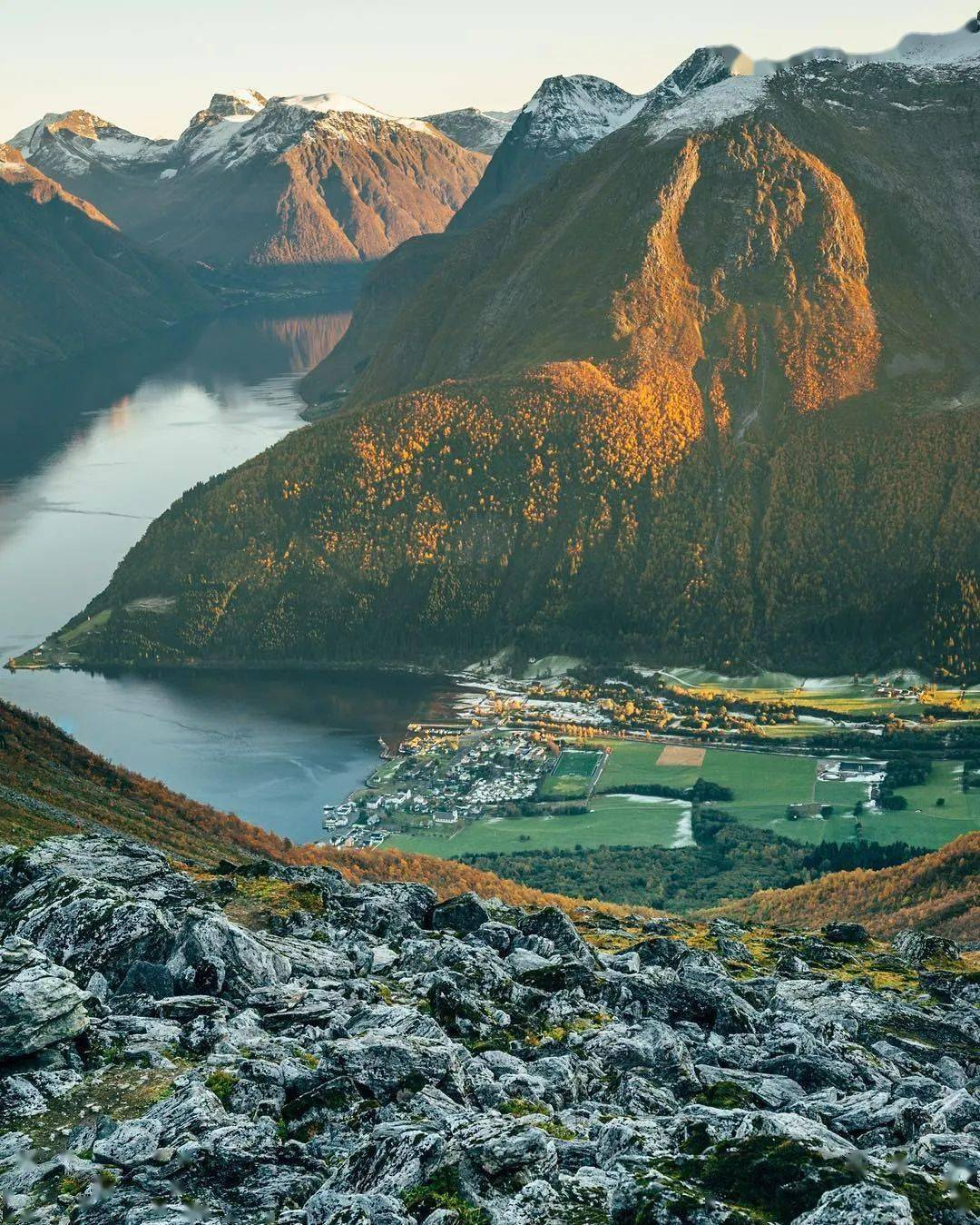 挪威是哪的 753e0a8410f14fed8a0a9a2d48e3cec2.jpeg