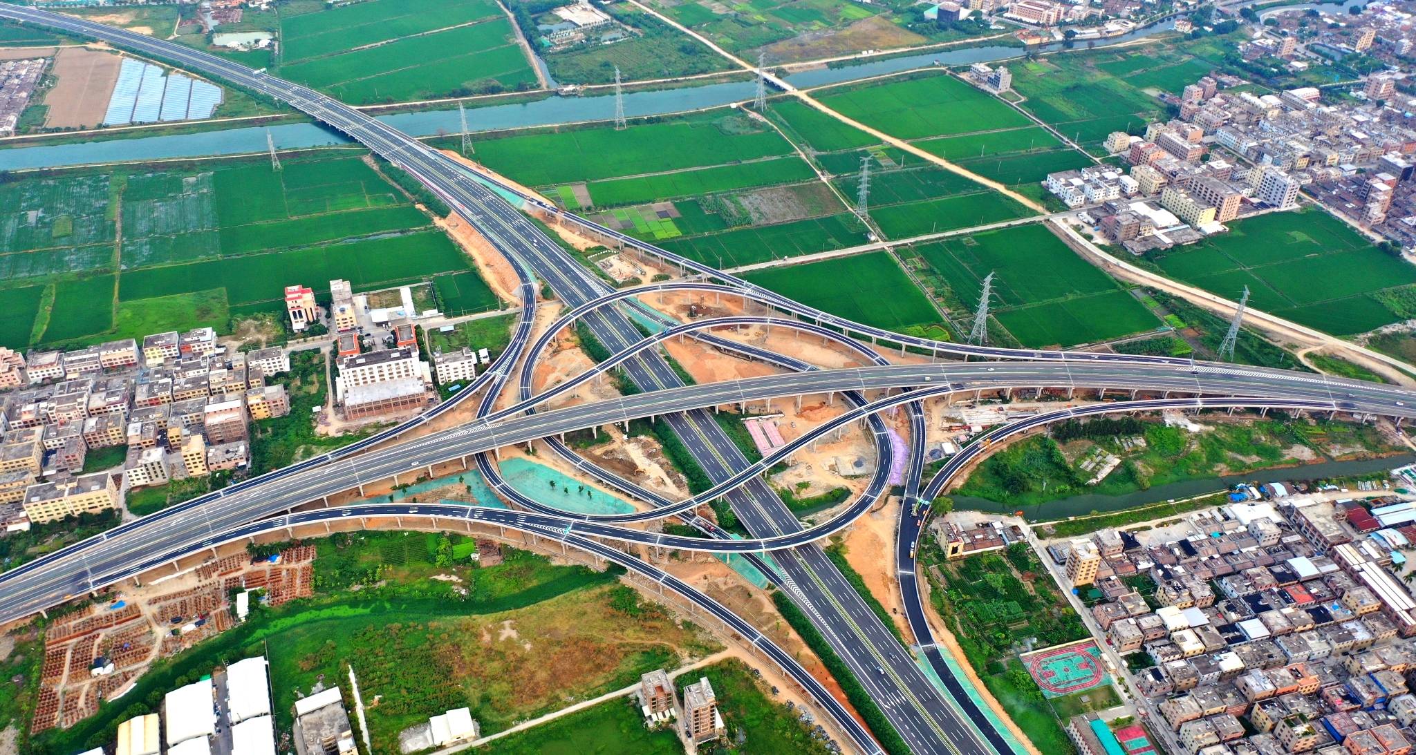 司马浦北枢纽互通开通