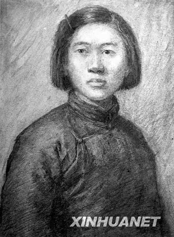 刘胡兰一个仅仅只有15岁的女孩为了保护更多的村民在沾满鲜血的铡刀前