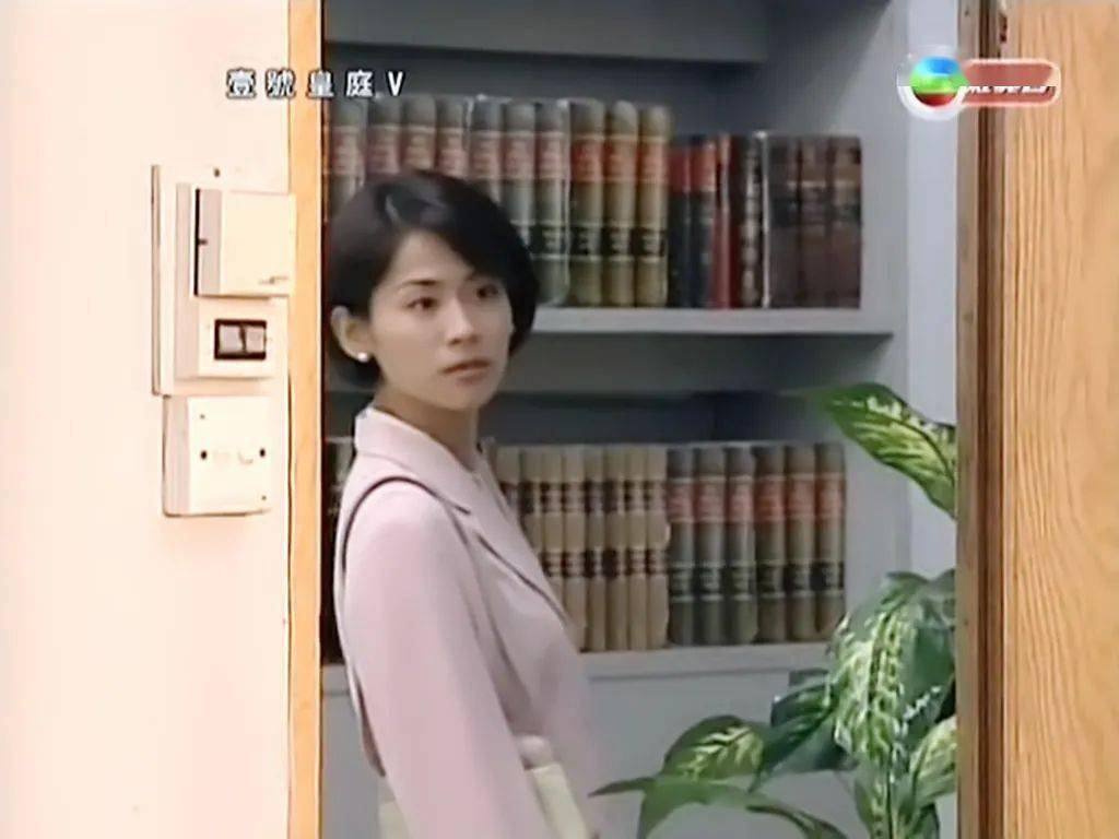 角色 假日看剧｜《壹号皇庭》，女律师的穿衣宝典