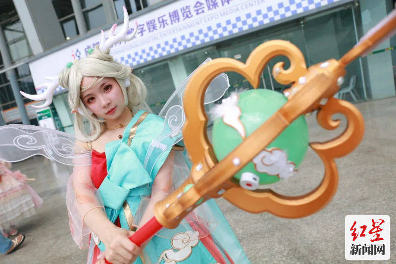 赛凡|19万人次逛展、超3000万交易额 “科技+文创”赋能社交娱乐消费新场景