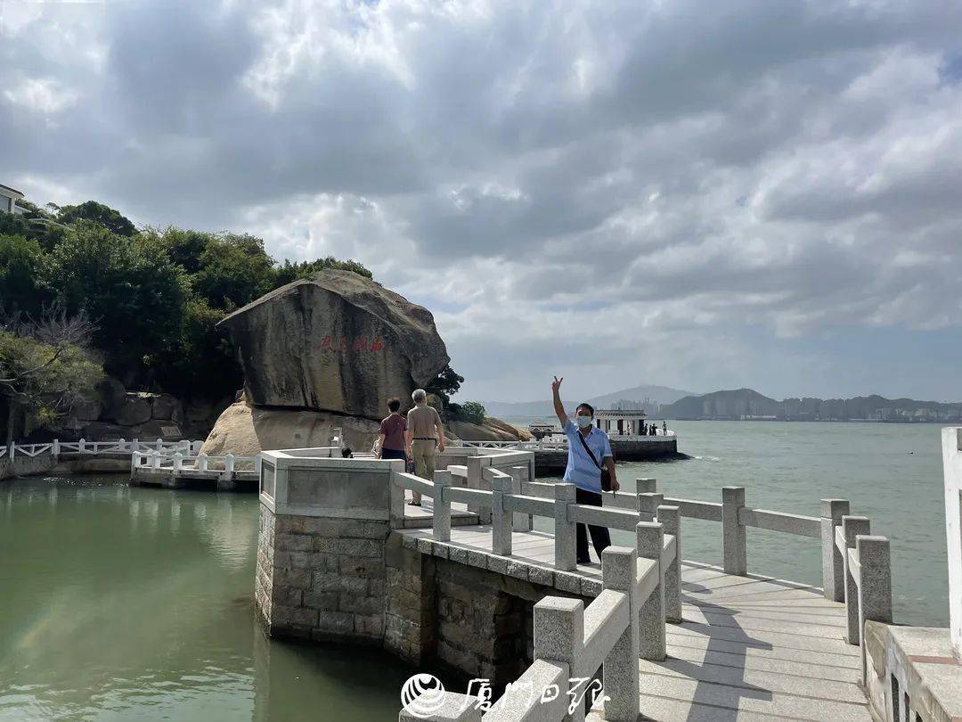 防控|吃堂食、看电影、逛鼓浪屿…我们的乐趣回来了！但是，疫情防控不能放松！