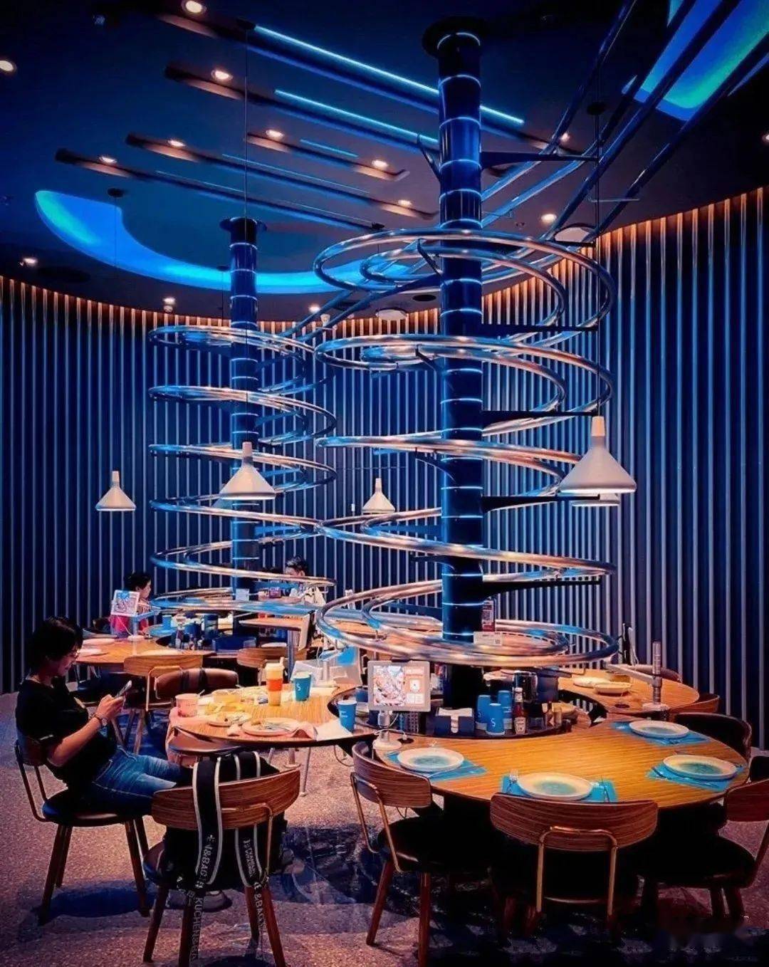 龙湖西溪天街spacelab失重餐厅免预约地铁直达168元享门市价292元精品
