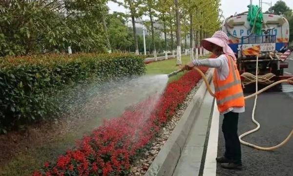 坚守|南京，又上《新闻联播》！