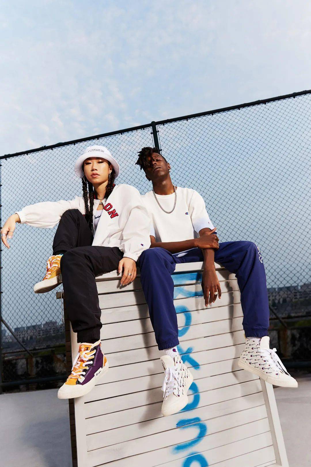 品牌 鞋王驭风逐梦，长跑者加速