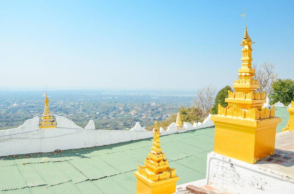 实皆古城伊洛瓦底江边上的宁静古城