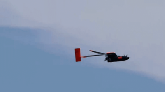冯如|北航“00”后学子打破无人机续航时间世界纪录