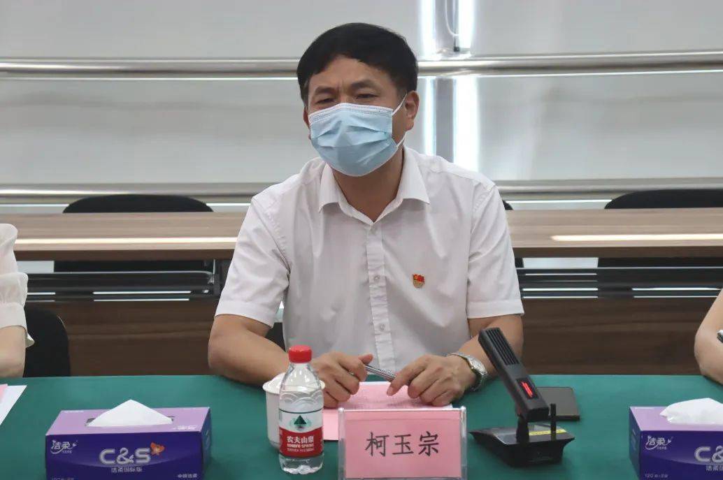 柯玉宗指出:本轮疫情初期,数字中心主动承担"防疫地图"的搭建,运营