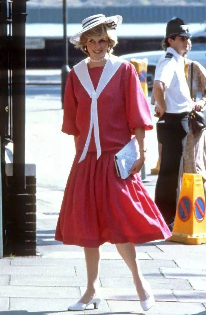 戴妃 如何轻松时髦地表达优雅范儿？