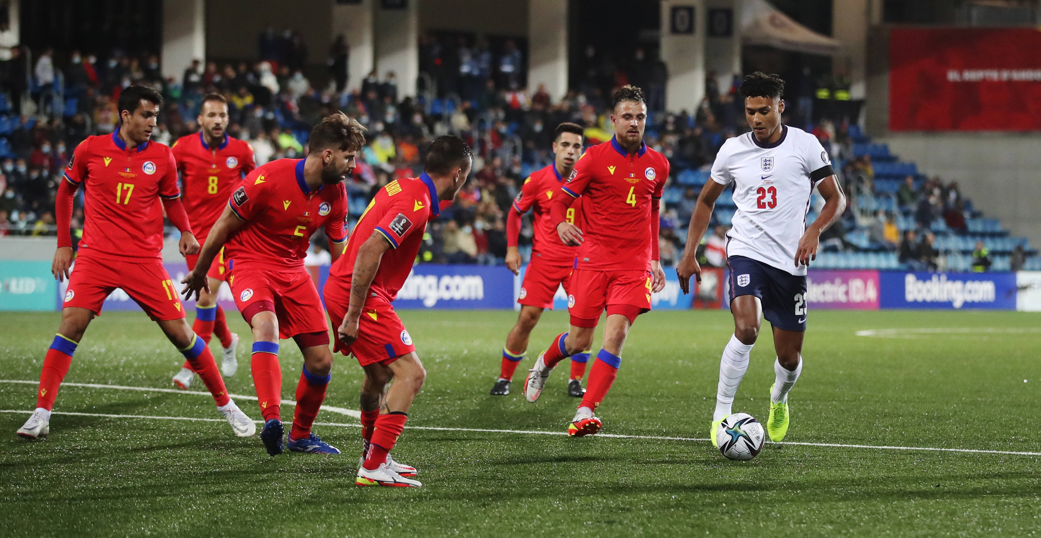 足球世预赛英格兰胜安道尔