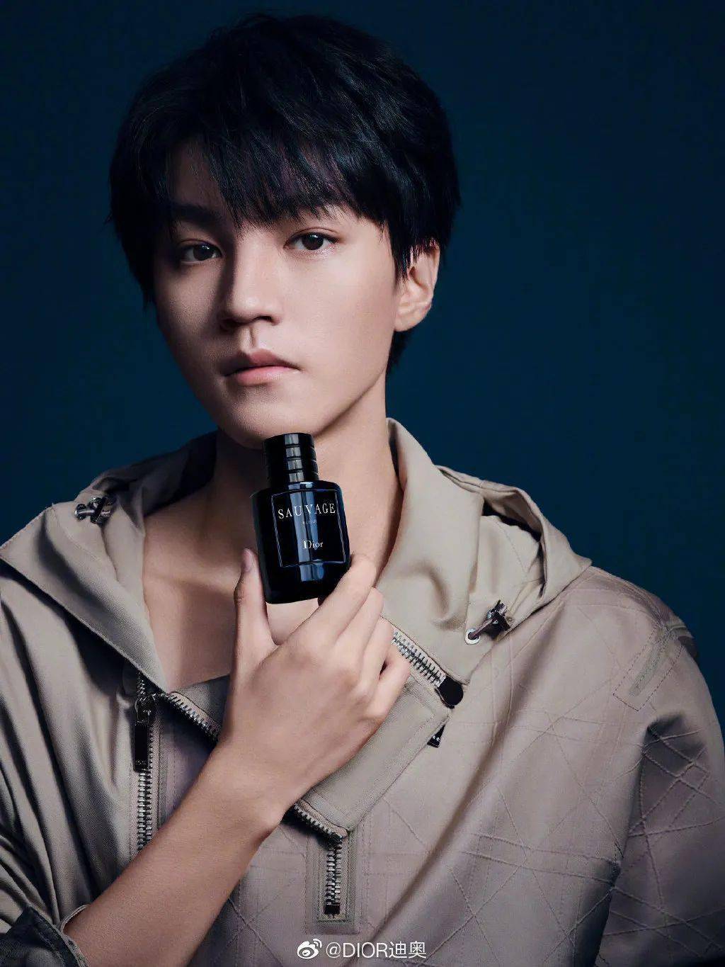 fendi 限时店登陆北京国贸商城,迪奥官宣中国旷野男士香水系列代言人