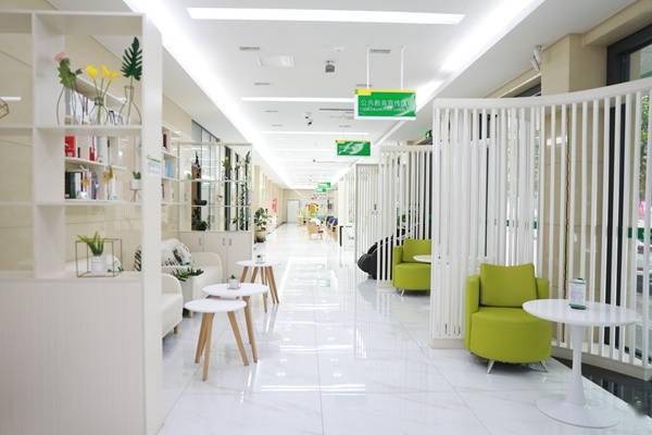 劳动者|贵定农商银行:每月为户外劳动者赠送一次爱心早餐