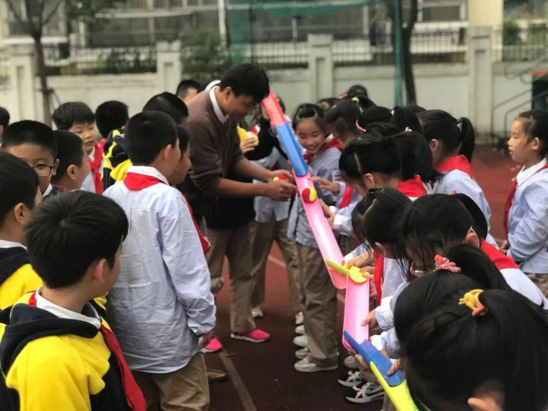 梅岭小学西区校图片