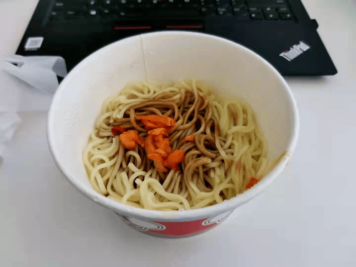 包子|在城市打工,吃早餐变成了一件奢侈的事