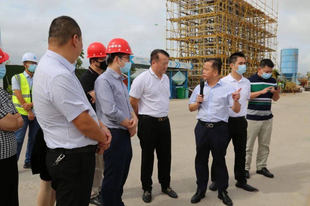 管委会主任于晓栋,党工委副书记翁良达,省建投集团总经理李文杰等
