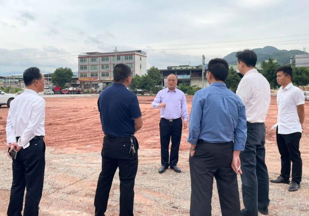 邓小强先后来到万洋众创城项目,河源市美嘉美科技有限公司等地,详细