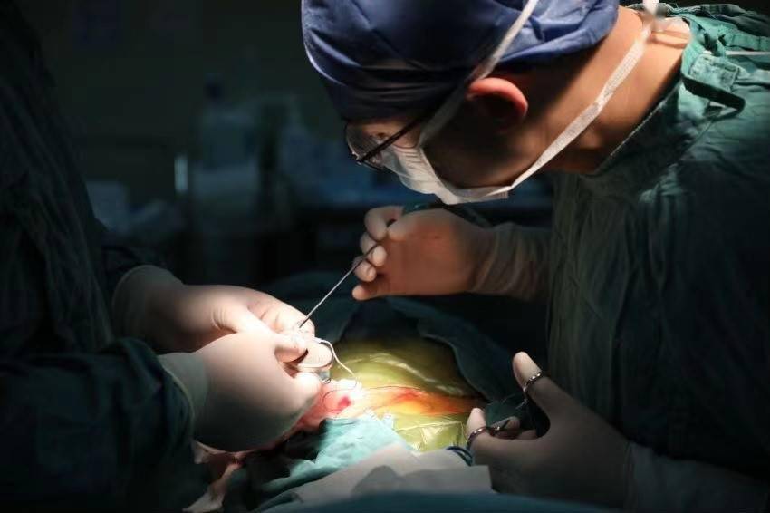 国内首例 7岁男孩在沪接受这项手术,终于摆脱 尿不湿